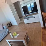 Bore * Primošten